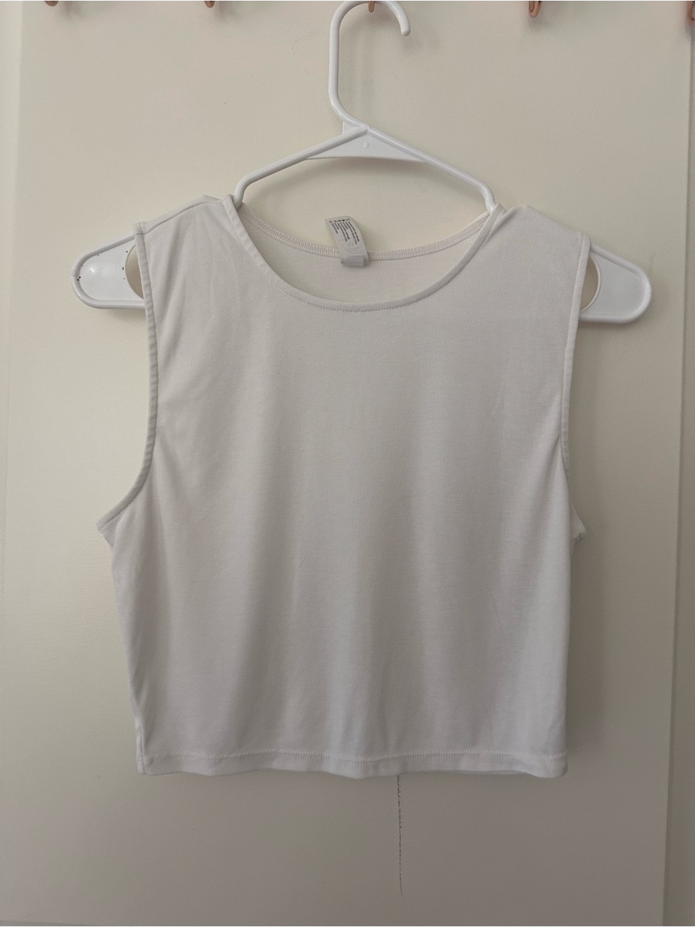Yogalicious Lux White Ribbed Muscle Crop Tank Top M